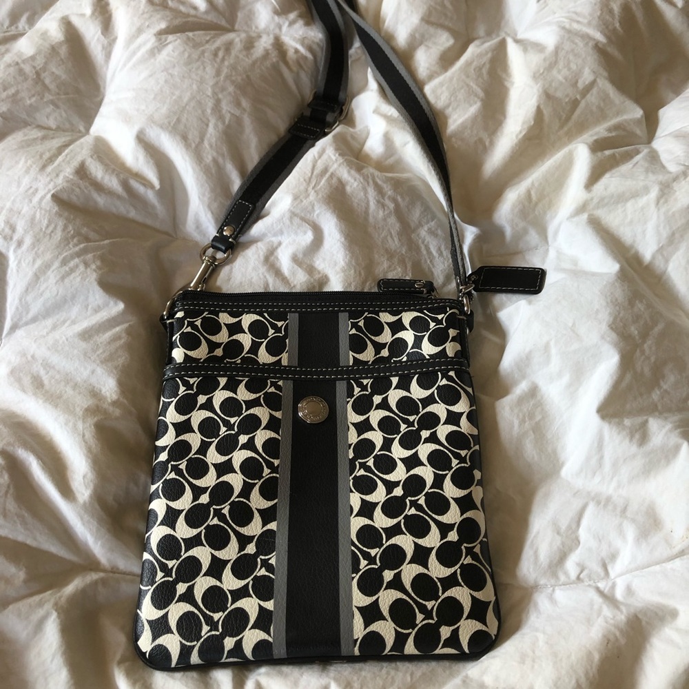 Black/White Coach Crossbody Purse